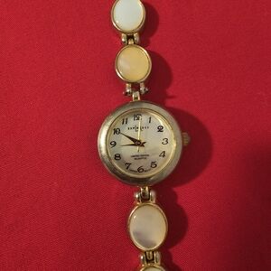 LA Express Limited Edition Mother Of Peal Dial Quartz Watch